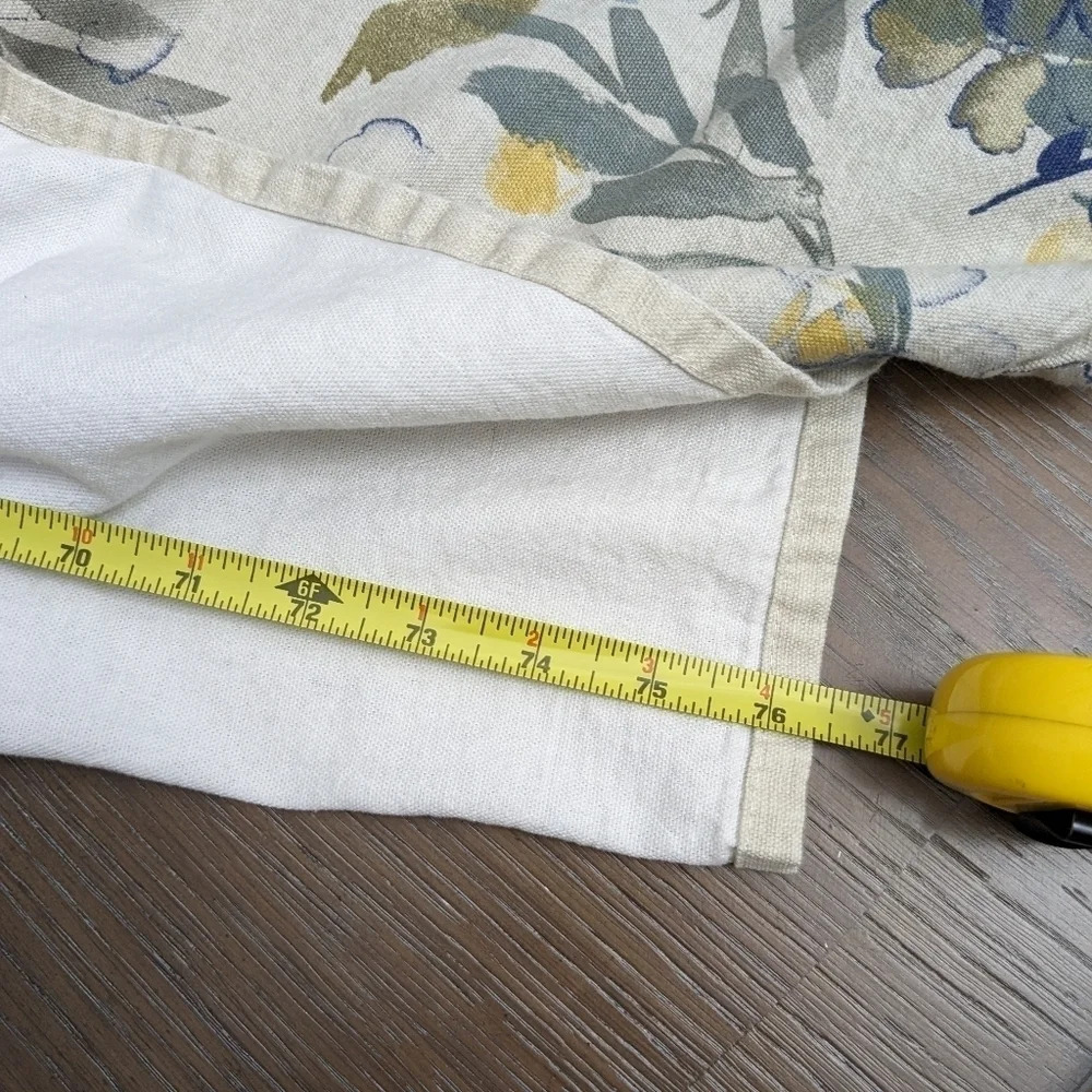 Tablecloth and napkins - Picture 6 of 6